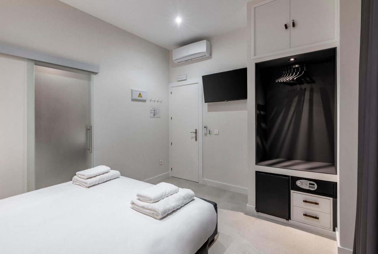 Emba Room Мадрид Екстериор снимка